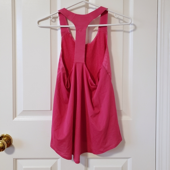 NWOT Calvin Klein Workout Tank Top - Picture 2 of 5